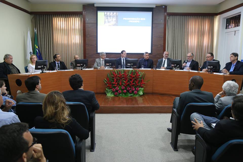 Imagem de  “Pernambuco receberá R$ 554 milhões em projetos industriais”