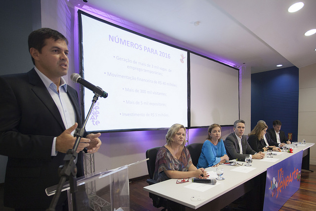 27719472620_c798d189fe_z