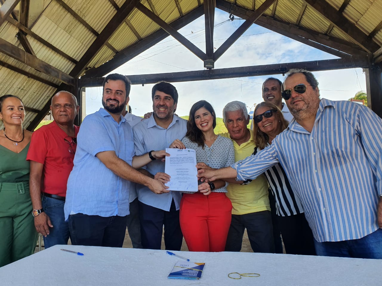 Imagem de  “PROGRAMA FORÇA LOCAL // Noronha ganhará fabrica de gelo para conservação de pescados”