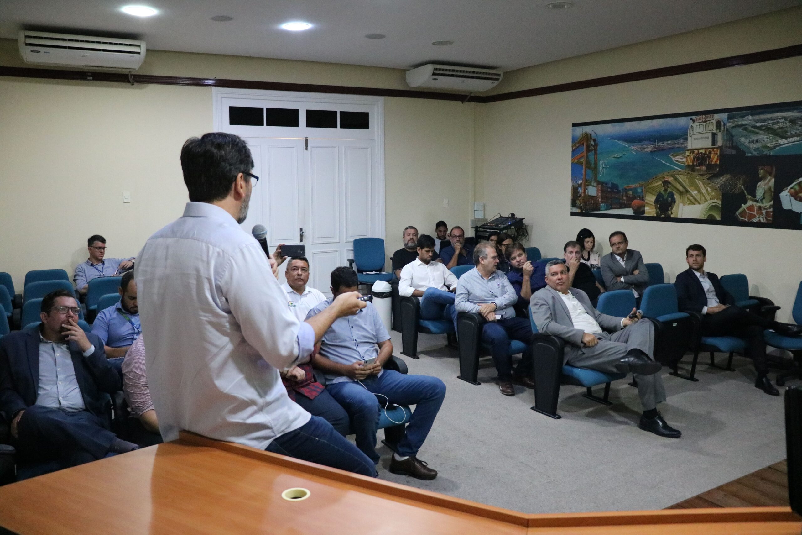 Imagem de  “Produtores da avicultura pernambucana conquistam apoio e Câmara Setorial para reforçar o setor é instituída”