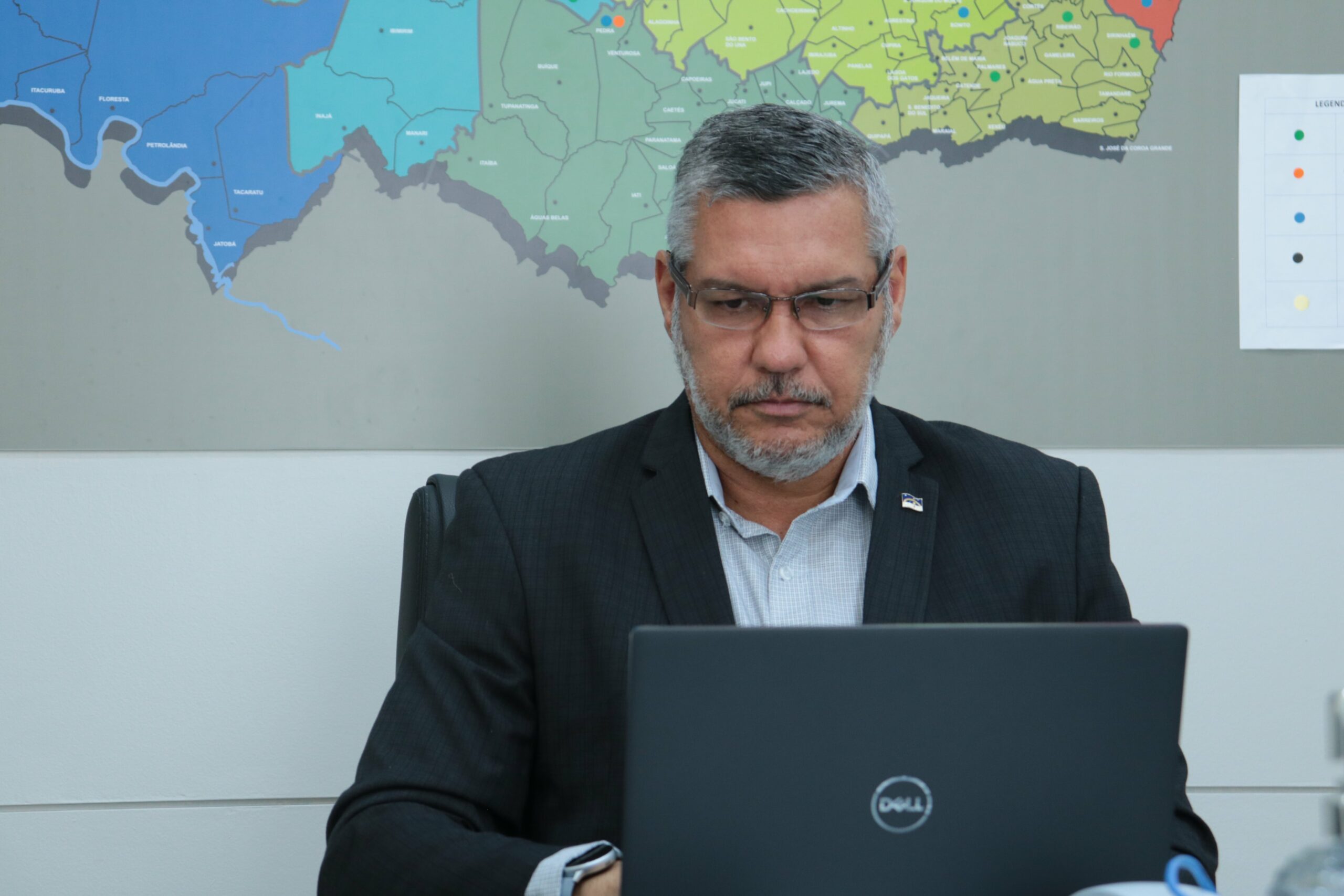 Imagem de  “Governo atrai 25 novos projetos industriais para Pernambuco com investimentos da ordem de R$ 96 milhões”