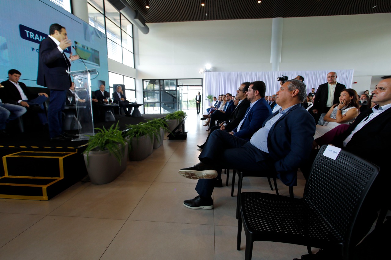 Imagem de  “Paulo Câmara prestigia inauguração da fábrica de porcelana da Tramontina em Moreno”