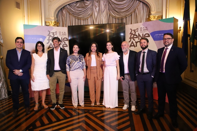 Imagem de  “<strong>Fenearte homenageia loiceiros de Pernambuco e lança circuito</strong>”