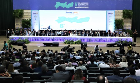 Imagem de  “ADEPE APRESENTA POTENCIAIS COMPETITIVOS DE PERNAMBUCO NA 6ª EDIÇÃO DO CONGRESSO PERNAMBUCANO DE MUNICÍPIOS”