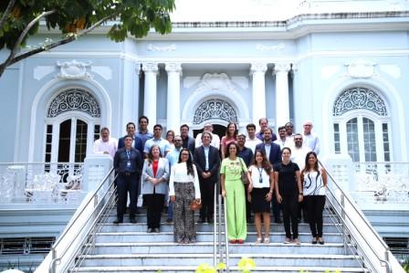 Imagem de  “DESENVOLVIMENTO SETORIAL//GOVERNO DE PERNAMBUCO INSTALA CÂMARA SETORIAL DE MOVELARIA”